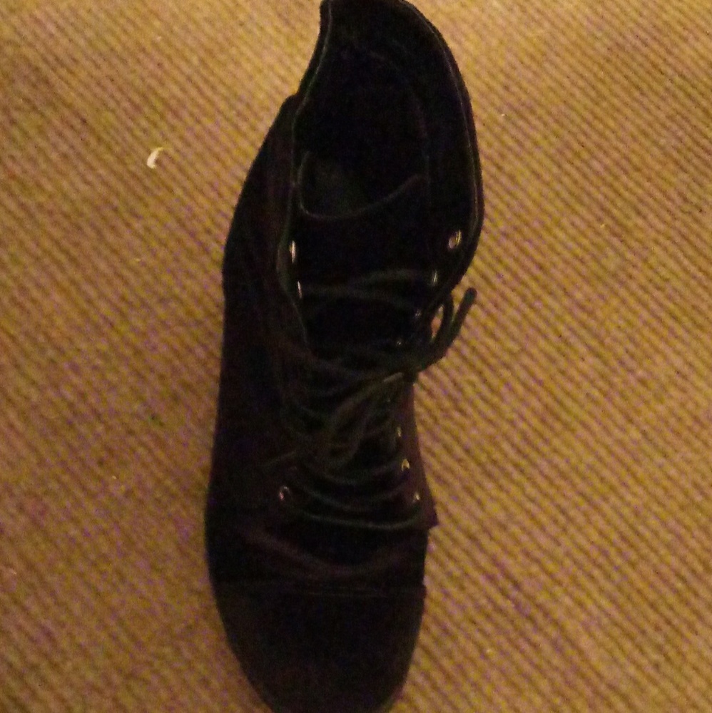 Heald boots